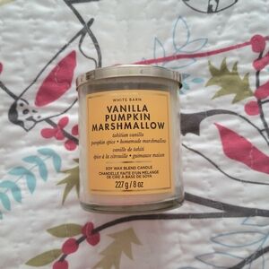 (2/$25) Bath & Body Works Vanilla Pumpkin Marshmallow Single Wick Candle